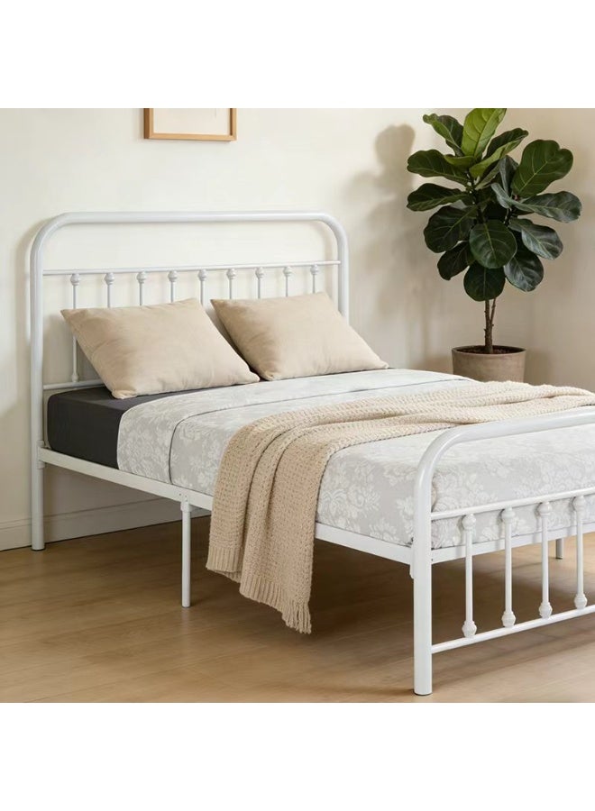 شويوين إطار سرير معدني عتيق - سرير منصة أبيض على الطراز الفيكتوري مع لوح أمامي ولوح سفلي، دعامة شرائحية صامتة، لا حاجة لقاعدة سرير (120 × 200 سم) - Image 1